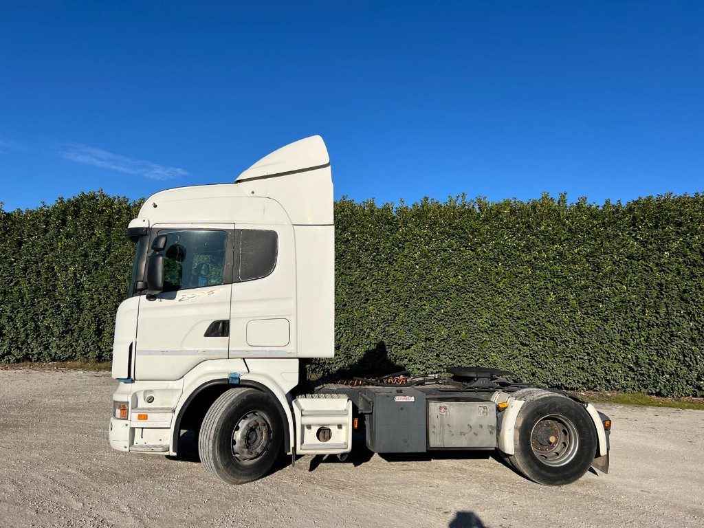 SCANIA R420 TRATTORE - Тягач: фото 2 SCANIA R420 TRATTORE - Тягач: фото 2