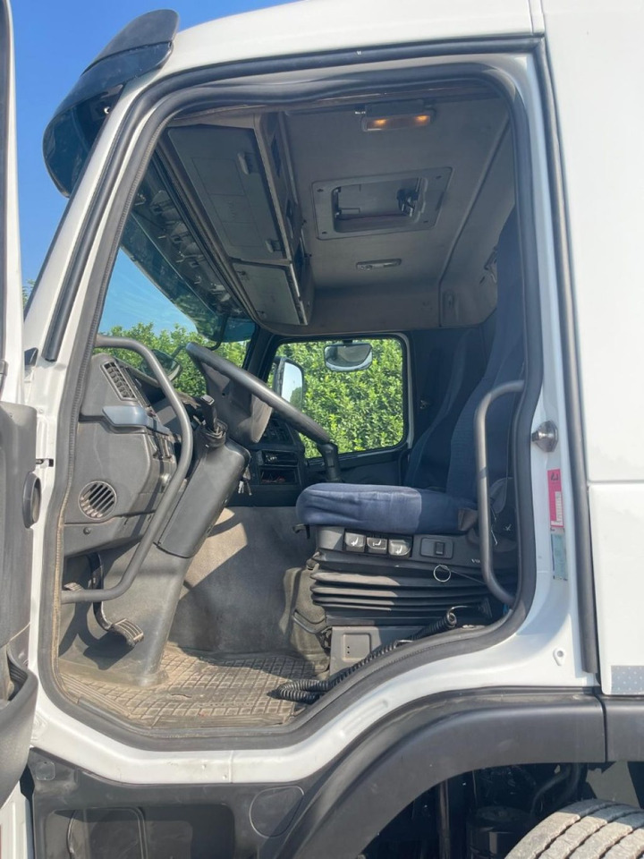 VOLVO FM9 SCARRABILE - Гаковий мультиліфт вантажівка: фото 2 VOLVO FM9 SCARRABILE - Гаковий мультиліфт вантажівка: фото 2