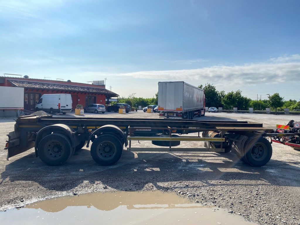 ZORZI 26 R 070 19 A SCARRABILE BALESTRATO - Причіп мультиліфт/ Бункеровоз: фото 4 ZORZI 26 R 070 19 A SCARRABILE BALESTRATO - Причіп мультиліфт/ Бункеровоз: фото 4