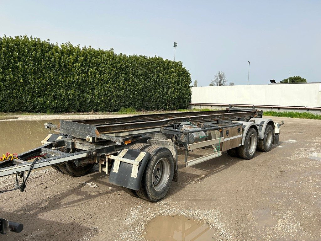 ZORZI RIMORCHIO ZORZI 26R070 SCARRABILE BALESTRATO - Причіп мультиліфт/ Бункеровоз: фото 1 ZORZI RIMORCHIO ZORZI 26R070 SCARRABILE BALESTRATO - Причіп мультиліфт/ Бункеровоз: фото 1