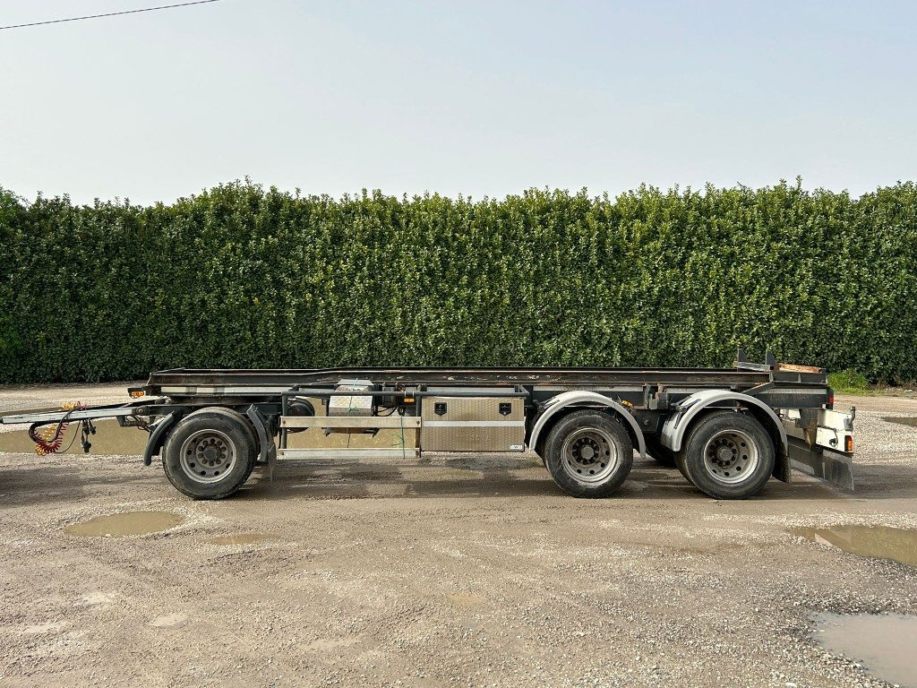 ZORZI RIMORCHIO ZORZI 26R070 SCARRABILE BALESTRATO - Причіп мультиліфт/ Бункеровоз: фото 3 ZORZI RIMORCHIO ZORZI 26R070 SCARRABILE BALESTRATO - Причіп мультиліфт/ Бункеровоз: фото 3