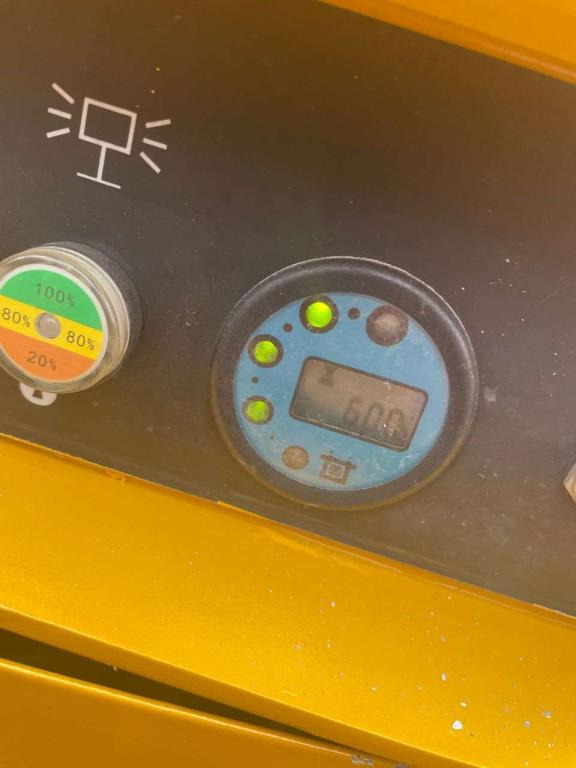 Haulotte COMPACT 12 - Ножичний підйомник: фото 5 Haulotte COMPACT 12 - Ножичний підйомник: фото 5