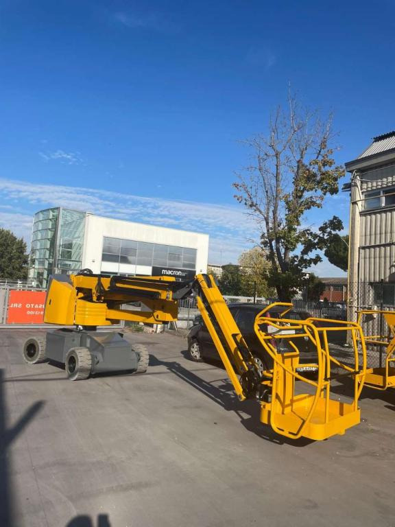 Haulotte HA15IP - Колінчастий підйомник: фото 2 Haulotte HA15IP - Колінчастий підйомник: фото 2