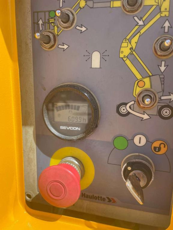 Haulotte HA15IP - Колінчастий підйомник: фото 3 Haulotte HA15IP - Колінчастий підйомник: фото 3