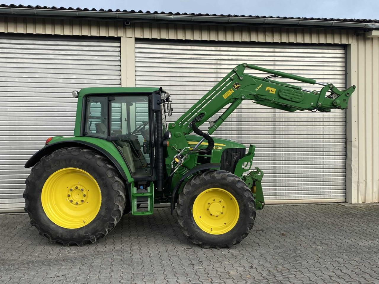 John Deere 6430 Premium - Трактор: фото 2 John Deere 6430 Premium - Трактор: фото 2
