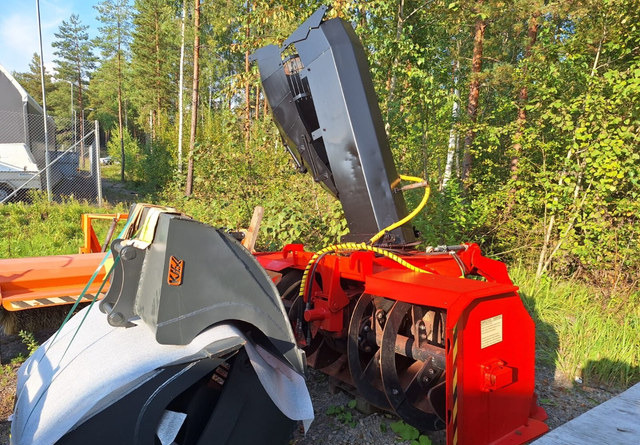 EskoLR4271 - Роторний снігоочисник: фото 3 EskoLR4271 - Роторний снігоочисник: фото 3