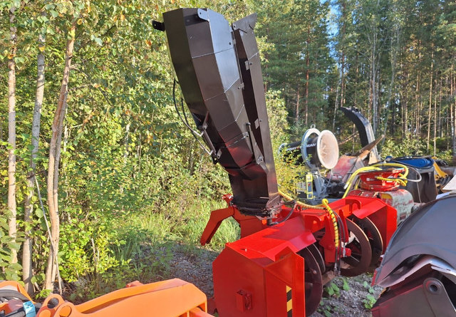 EskoLR4271 - Роторний снігоочисник: фото 2 EskoLR4271 - Роторний снігоочисник: фото 2