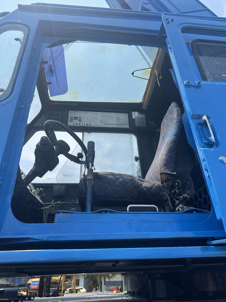 KATO KR500H SS500 KR50H 50 Ton rough terrain crane - Короткобазний кран: фото 4 KATO KR500H SS500 KR50H 50 Ton rough terrain crane - Короткобазний кран: фото 4