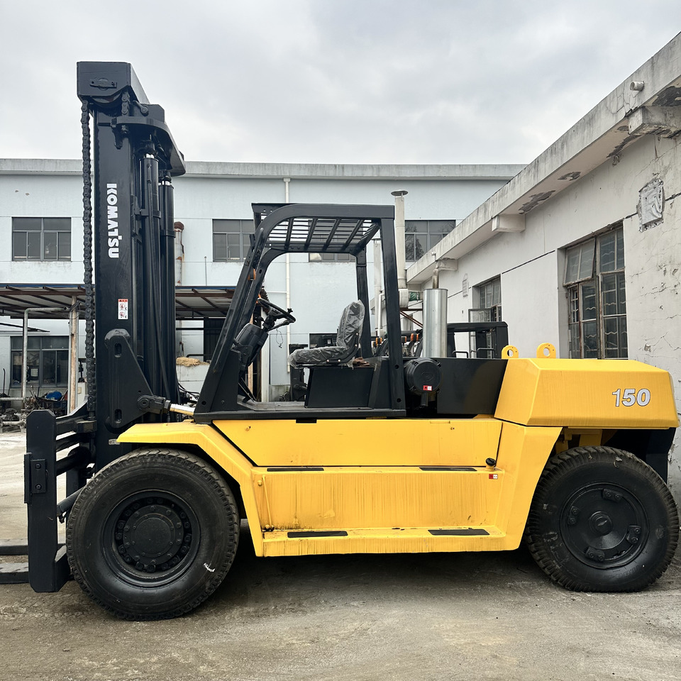 KOMATSU FD150 FD100 FD30 FD50 FD80 3Ton 5ton 8ton 10ton 15ton 16ton 20ton komatsu forklift - Дизельний навантажувач: фото 3 KOMATSU FD150 FD100 FD30 FD50 FD80 3Ton 5ton 8ton 10ton 15ton 16ton 20ton komatsu forklift - Дизельний навантажувач: фото 3