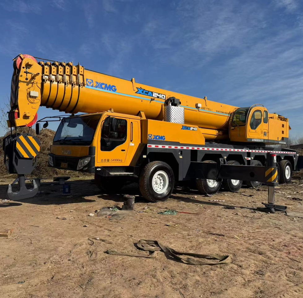 XCMG QAY300 QAY260 QAY240 XCT240 XCA240 240ton 250ton 260ton 200ton 220ton crane - Автокран: фото 5 XCMG QAY300 QAY260 QAY240 XCT240 XCA240 240ton 250ton 260ton 200ton 220ton crane - Автокран: фото 5