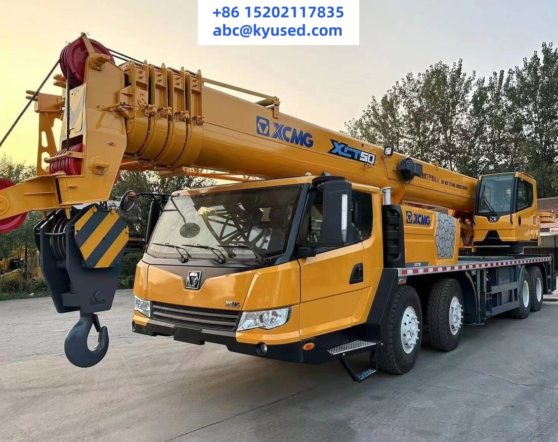 XCMG XCT50 QY50K QY50KA QY50KC XCT55 50t 55t used crane - Автокран: фото 1 XCMG XCT50 QY50K QY50KA QY50KC XCT55 50t 55t used crane - Автокран: фото 1