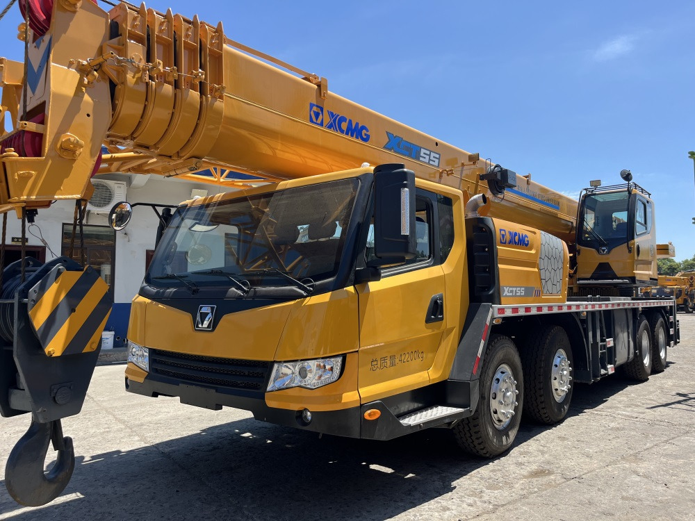 XCMG XCT55 XCT50 QY50KC QY50KA QY50K-II 25 ton 35 ton 40 ton 55 ton 50 ton 60 ton xcmg truck crane - Автокран: фото 1 XCMG XCT55 XCT50 QY50KC QY50KA QY50K-II 25 ton 35 ton 40 ton 55 ton 50 ton 60 ton xcmg truck crane - Автокран: фото 1