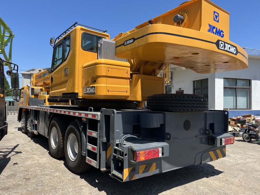 XCMG XCT55 XCT50 QY50KC QY50KA QY50K-II 25 ton 35 ton 40 ton 55 ton 50 ton 60 ton xcmg truck crane - Автокран: фото 4 XCMG XCT55 XCT50 QY50KC QY50KA QY50K-II 25 ton 35 ton 40 ton 55 ton 50 ton 60 ton xcmg truck crane - Автокран: фото 4