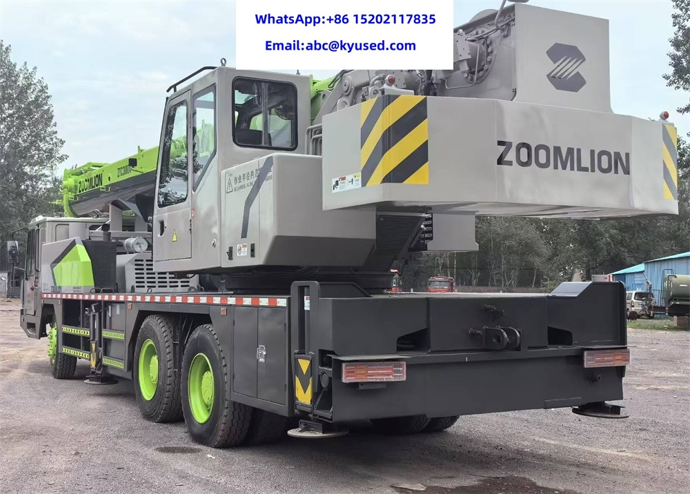 ZOOMLION ZTC300V 30ton - Автокран: фото 4 ZOOMLION ZTC300V 30ton - Автокран: фото 4