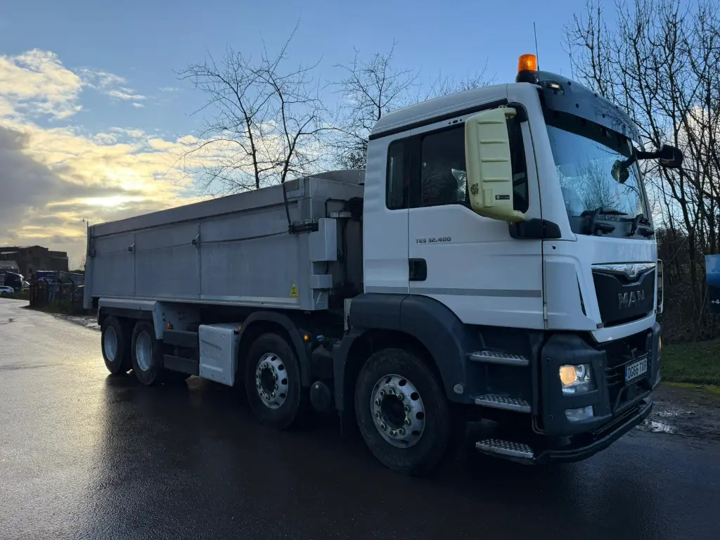 MAN TGS 32.400 Tipper 8x4 - RHD - Самоскид вантажівка: фото 3 MAN TGS 32.400 Tipper 8x4 - RHD - Самоскид вантажівка: фото 3