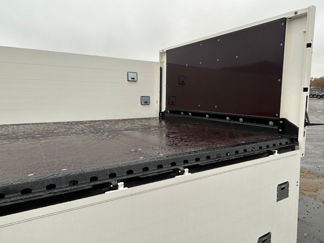 Krone AZP 18 eL42-BS Baustoff NEU - Бортовий причіп/ Платформа: фото 5 Krone AZP 18 eL42-BS Baustoff NEU - Бортовий причіп/ Платформа: фото 5