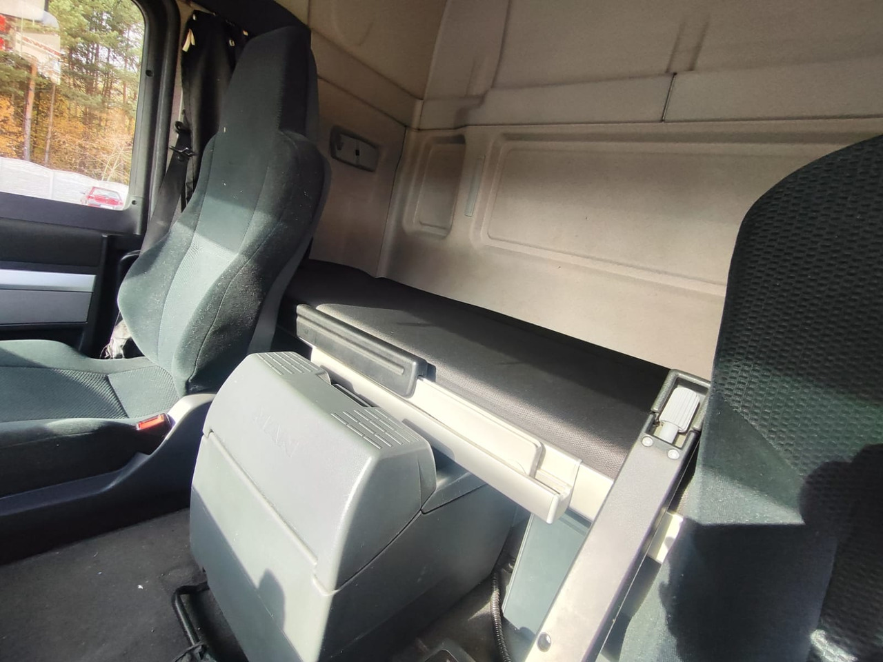 Автовоз вантажівка Для транспортування важкої техніки MAN TGL: фото 28