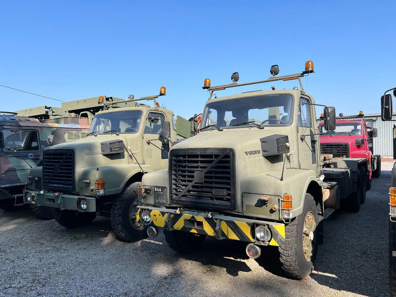 Volvo N 10 6X4 - HOOK CONTAINER (3x stock) - Вантажівка: фото 3 Volvo N 10 6X4 - HOOK CONTAINER (3x stock) - Вантажівка: фото 3