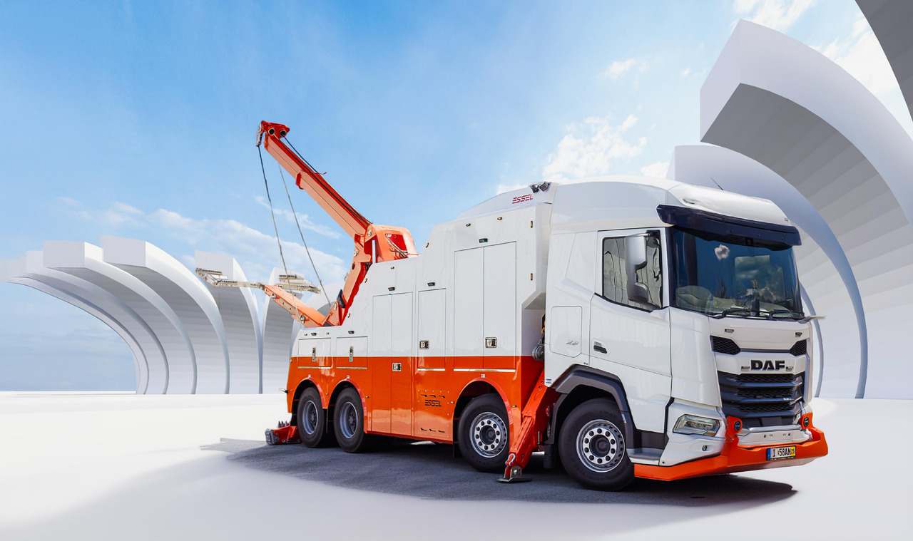 DAF530 FAD 8x4 T-REX 5- winches WHITE RHD - Евакуатор: фото 1 DAF530 FAD 8x4 T-REX 5- winches WHITE RHD - Евакуатор: фото 1