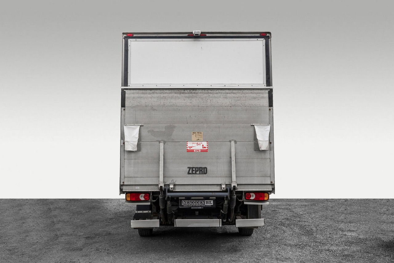 PEUGEOT Boxer - Суцільнометалевий фургон: фото 3 PEUGEOT Boxer - Суцільнометалевий фургон: фото 3