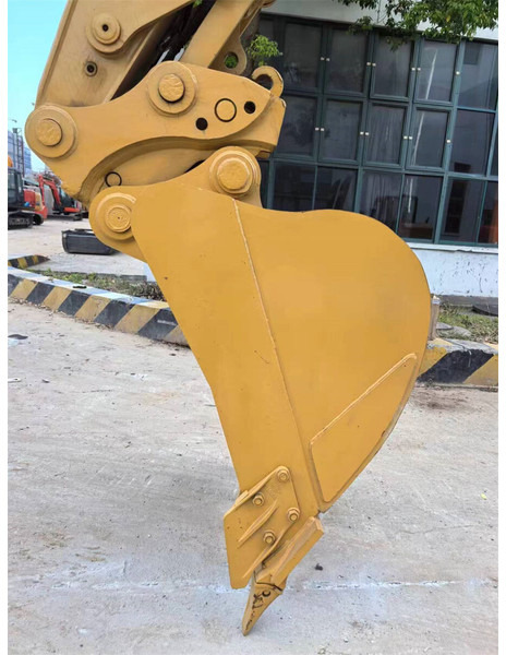 Гусеничний екскаватор Caterpillar 320D2: фото 10 Гусеничний екскаватор Caterpillar 320D2: фото 10