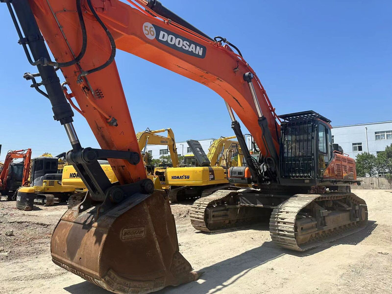 Doosan DX530 - Гусеничний екскаватор: фото 1 Doosan DX530 - Гусеничний екскаватор: фото 1