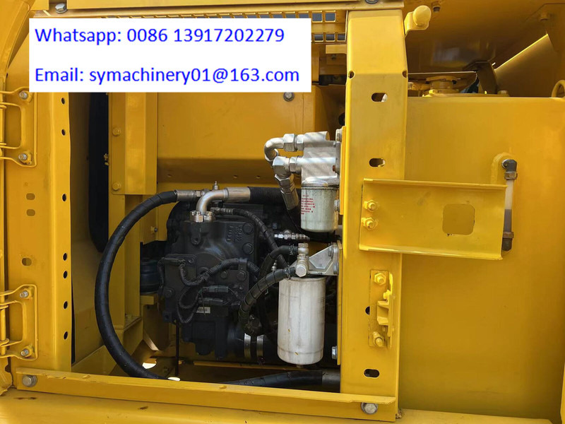 Komatsu PC130 - Гусеничний екскаватор: фото 3 Komatsu PC130 - Гусеничний екскаватор: фото 3