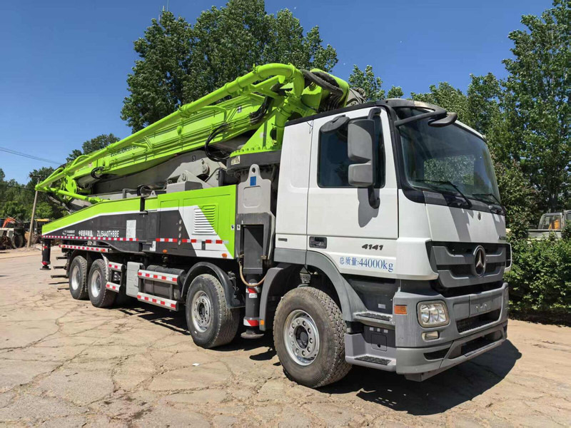 Mercedes-Benz Actros - Стаціонарний бетононасос: фото 1 Mercedes-Benz Actros - Стаціонарний бетононасос: фото 1