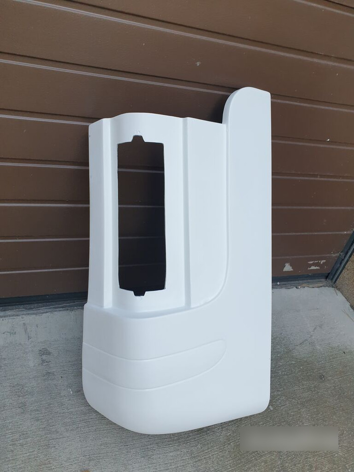 Zderzak tył narożnik prawy/lewy MAN Lions Coach (2003 - 2007) Zderzak tył narożnik prawy/lewy MAN Lions Coach (2003 - 2007) - Бампер в категорії Туристичні автобуси: фото 2 Zderzak tył narożnik prawy/lewy MAN Lions Coach (2003 - 2007) Zderzak tył narożnik prawy/lewy MAN Lions Coach (2003 - 2007) - Бампер в категорії Туристичні автобуси: фото 2