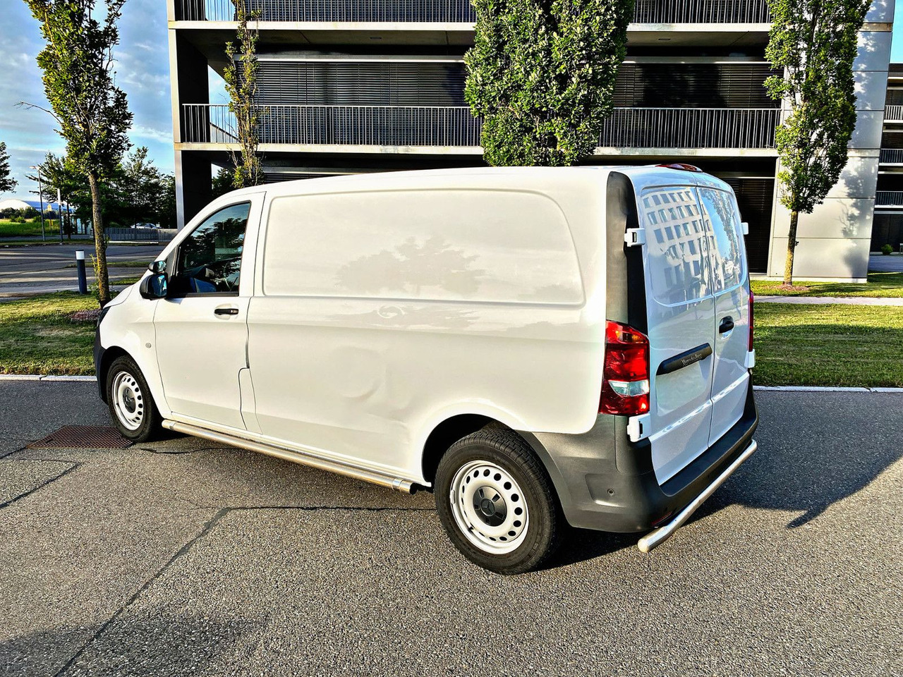 Mercedes-Benz Vito Kasten 111 FWD kompakt|Kamera|Klima|PDC|19% - Легковий фургон: фото 5 Mercedes-Benz Vito Kasten 111 FWD kompakt|Kamera|Klima|PDC|19% - Легковий фургон: фото 5