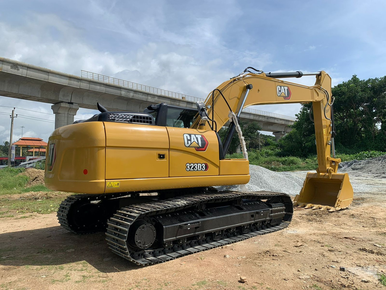 New Caterpillar 323D3 tracked excavator в лізинг New Caterpillar 323D3 tracked excavator: фото 6 New Caterpillar 323D3 tracked excavator в лізинг New Caterpillar 323D3 tracked excavator: фото 6