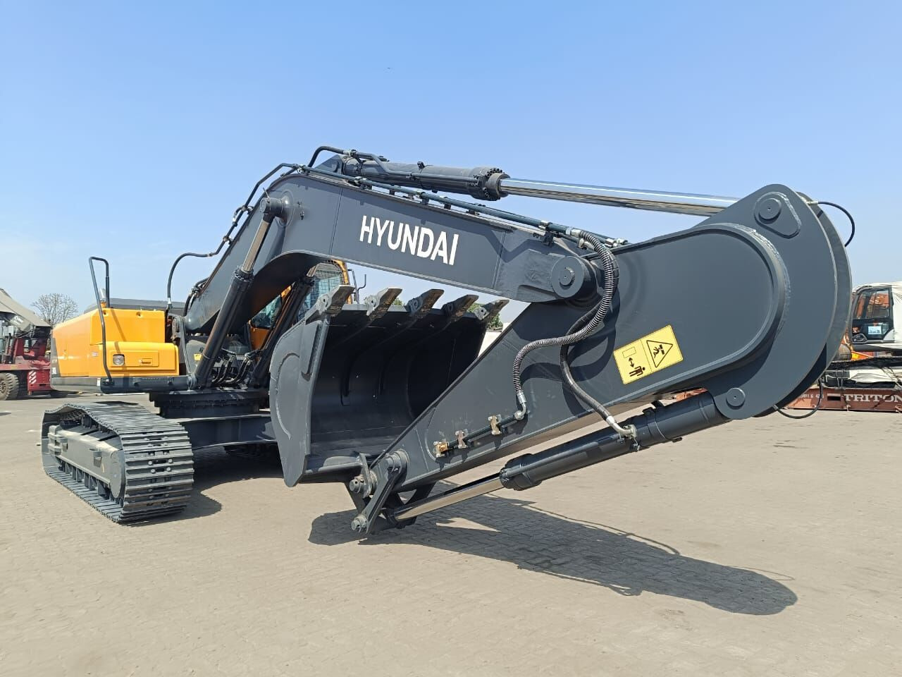 New Hyundai R340 tracked excavator - Гусеничний екскаватор: фото 4 New Hyundai R340 tracked excavator - Гусеничний екскаватор: фото 4