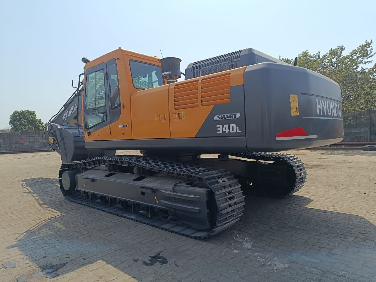 New Hyundai R340 tracked excavator - Гусеничний екскаватор: фото 1 New Hyundai R340 tracked excavator - Гусеничний екскаватор: фото 1