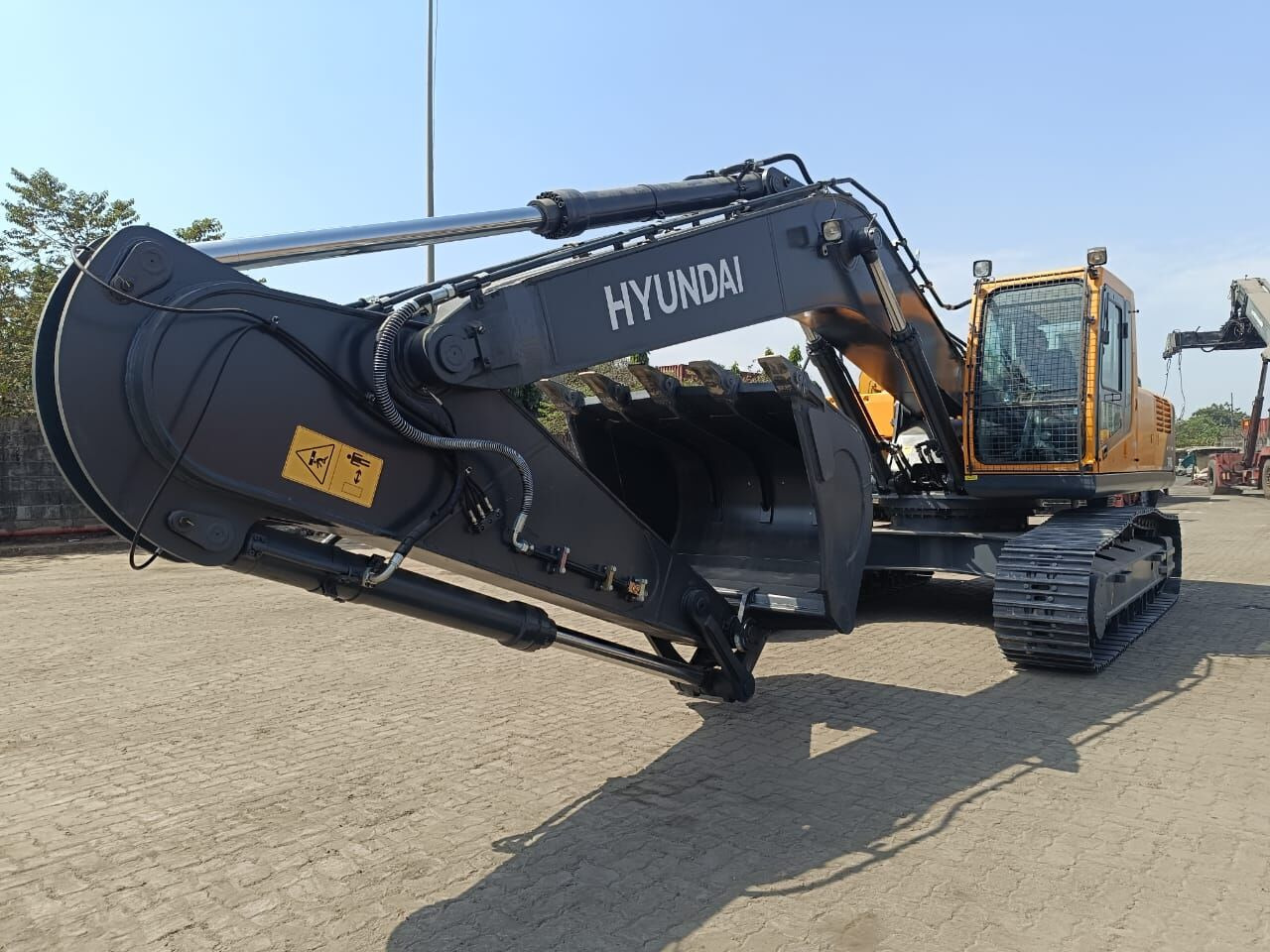 New Hyundai R340 tracked excavator - Гусеничний екскаватор: фото 3 New Hyundai R340 tracked excavator - Гусеничний екскаватор: фото 3