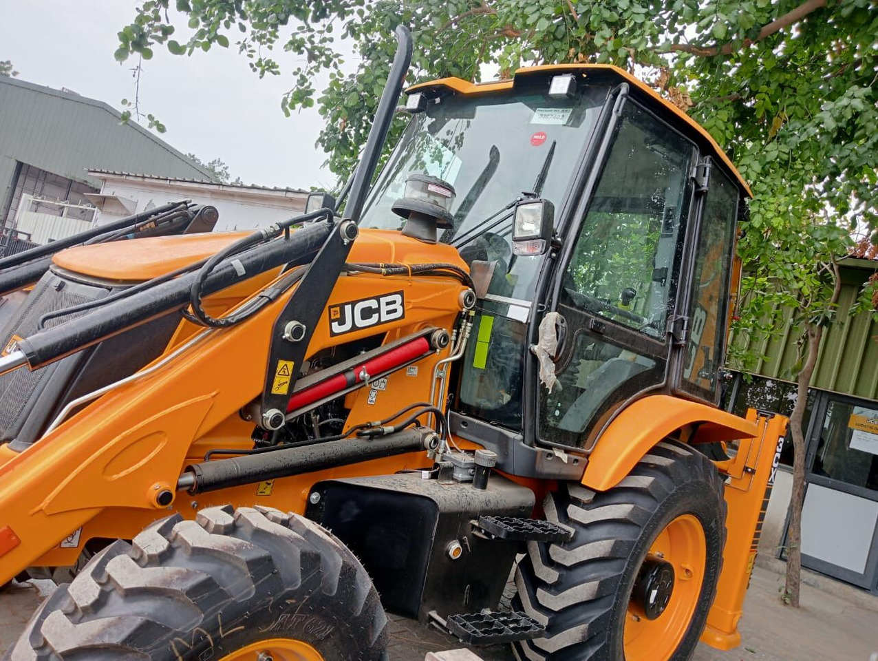New JCB 3CX backhoe loader - Екскаватор-навантажувач: фото 2 New JCB 3CX backhoe loader - Екскаватор-навантажувач: фото 2