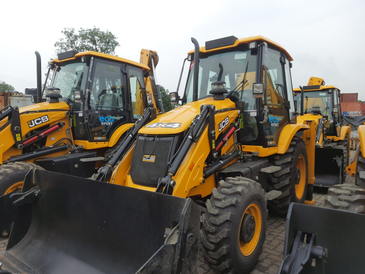 New JCB 3DX SUPER backhoe loader - Екскаватор-навантажувач: фото 4 New JCB 3DX SUPER backhoe loader - Екскаватор-навантажувач: фото 4