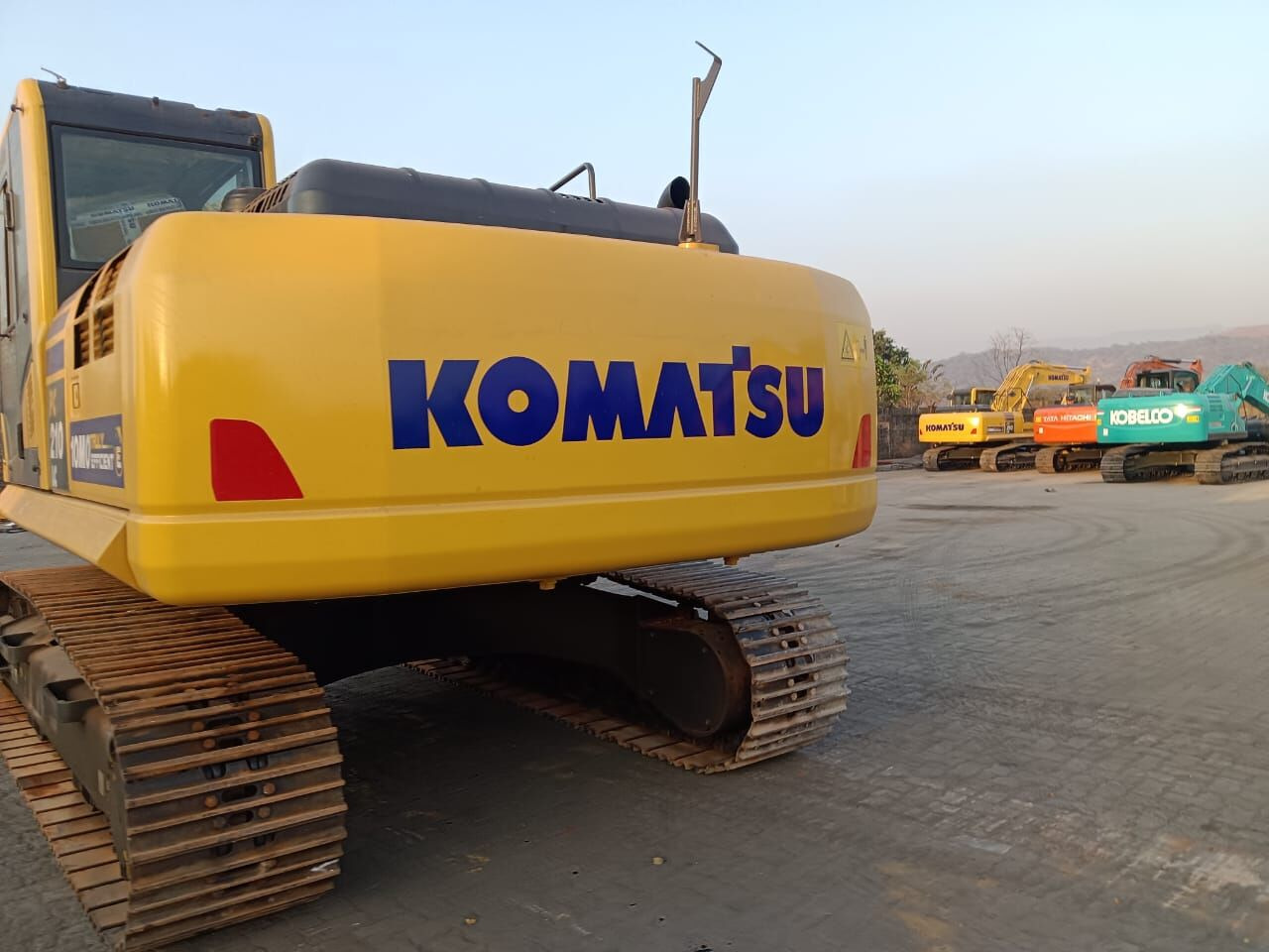 New Komatsu PC210 tracked excavator - Гусеничний екскаватор: фото 3 New Komatsu PC210 tracked excavator - Гусеничний екскаватор: фото 3