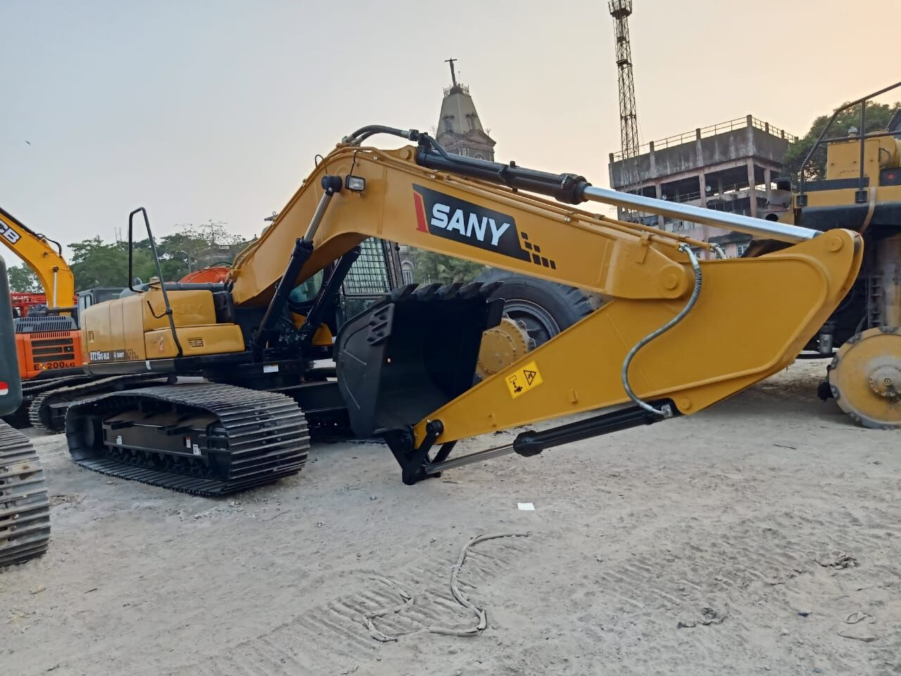 New Sany SY 215 MITSUBISHI ENGINE tracked excavator - Гусеничний екскаватор: фото 4 New Sany SY 215 MITSUBISHI ENGINE tracked excavator - Гусеничний екскаватор: фото 4