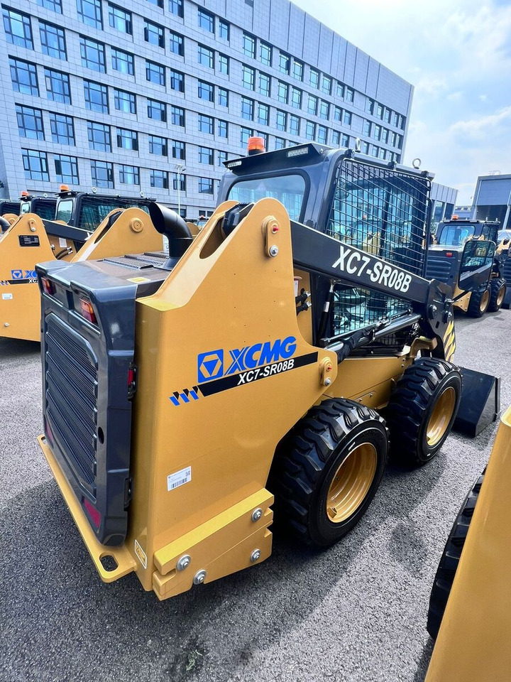 Новий Гусеничний міні-навантажувач New XCMG XC7-SR08 compact track loader: фото 6