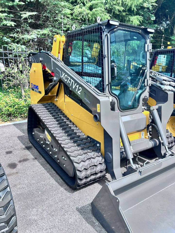 Новий Гусеничний міні-навантажувач New XCMG XC7-SR08 compact track loader: фото 7