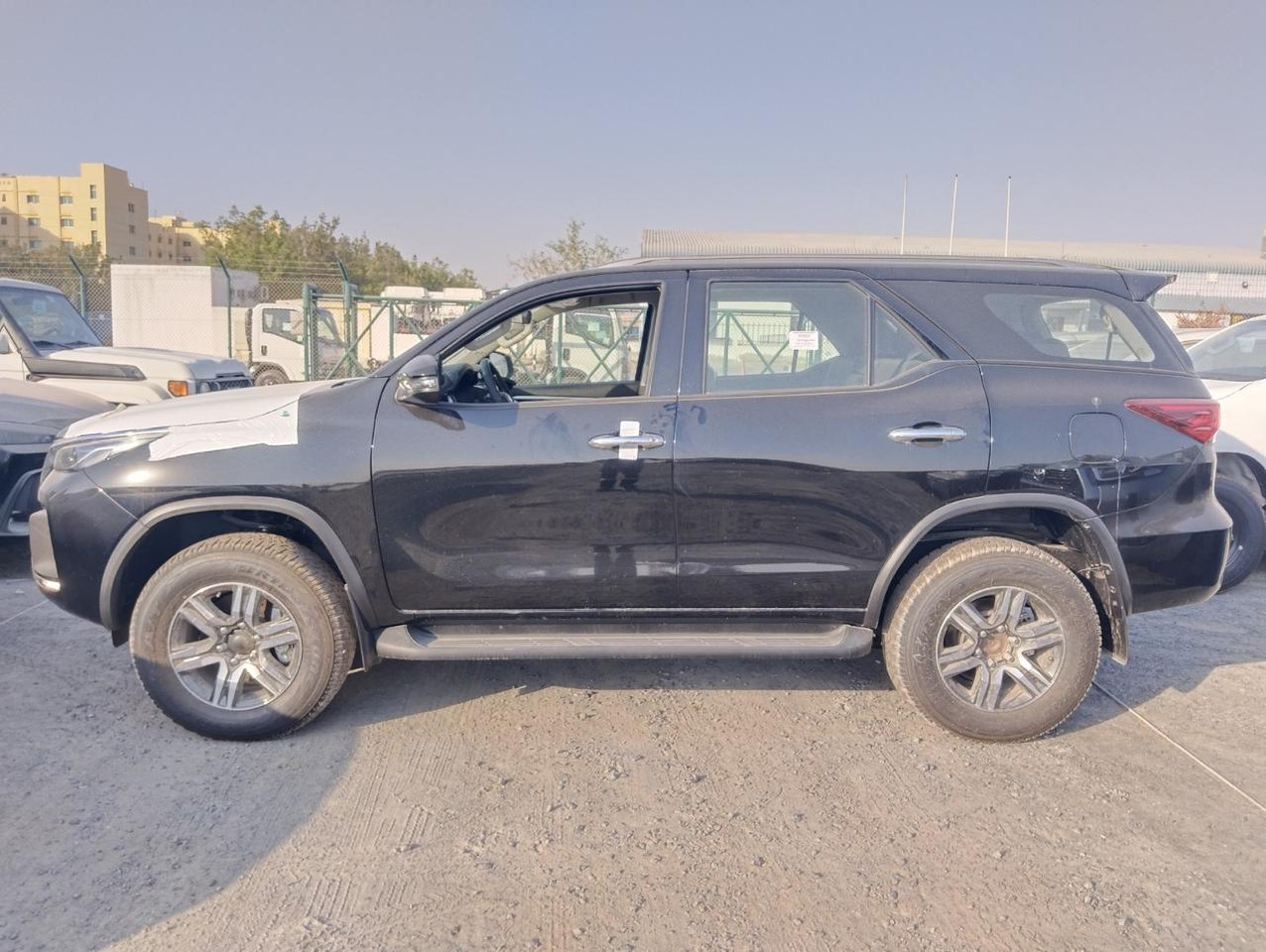 TOYOTA 2.7L SR5 - Легковий автомобіль: фото 3 TOYOTA 2.7L SR5 - Легковий автомобіль: фото 3
