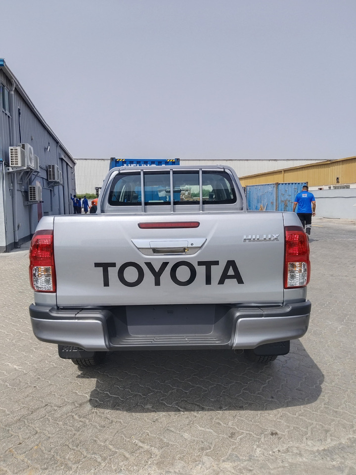 Toyota Hilux - Пікап, Вантажопасажирський фургон: фото 2 Toyota Hilux - Пікап, Вантажопасажирський фургон: фото 2