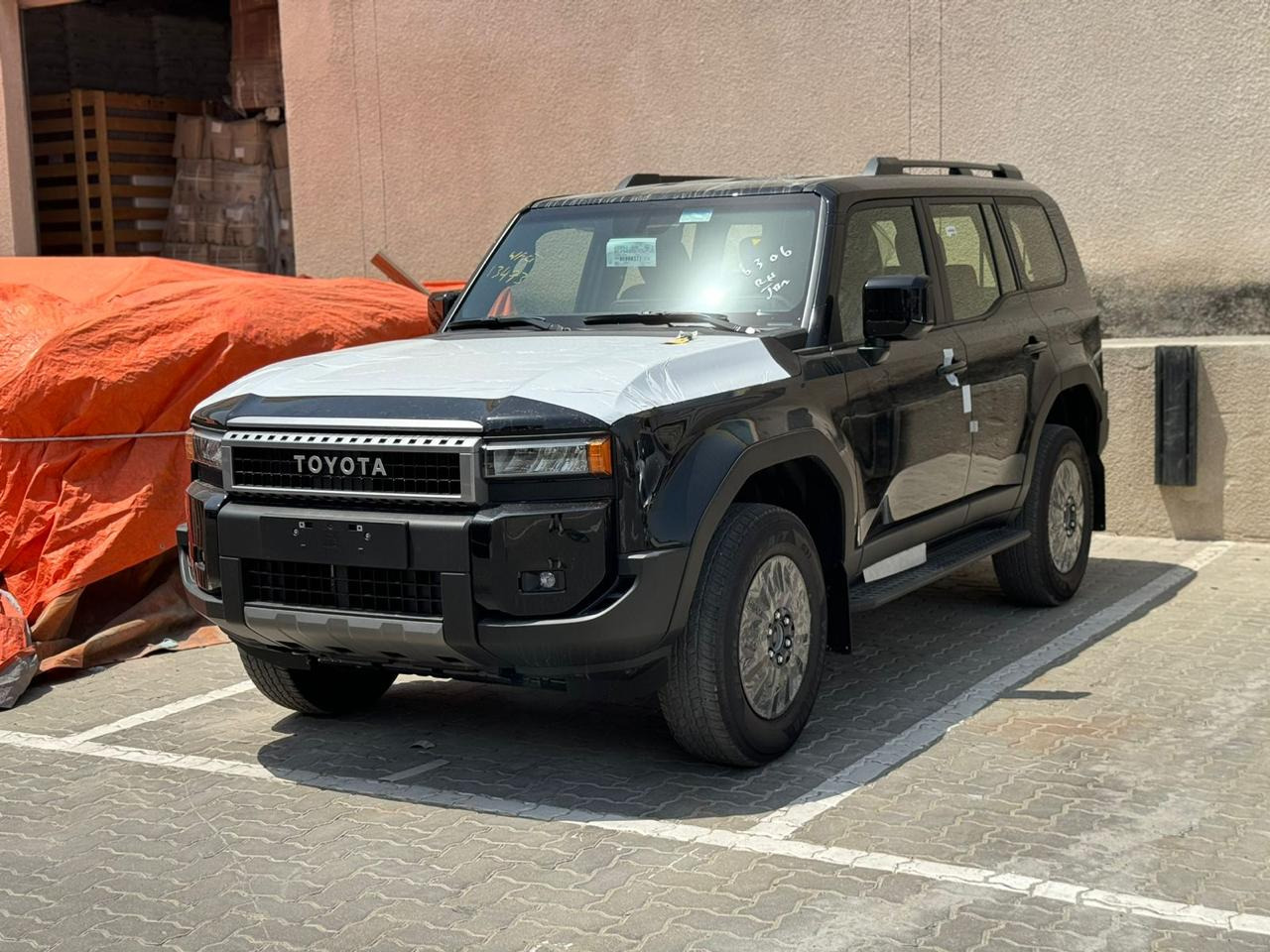 Toyota Prado - Легковий автомобіль: фото 2 Toyota Prado - Легковий автомобіль: фото 2
