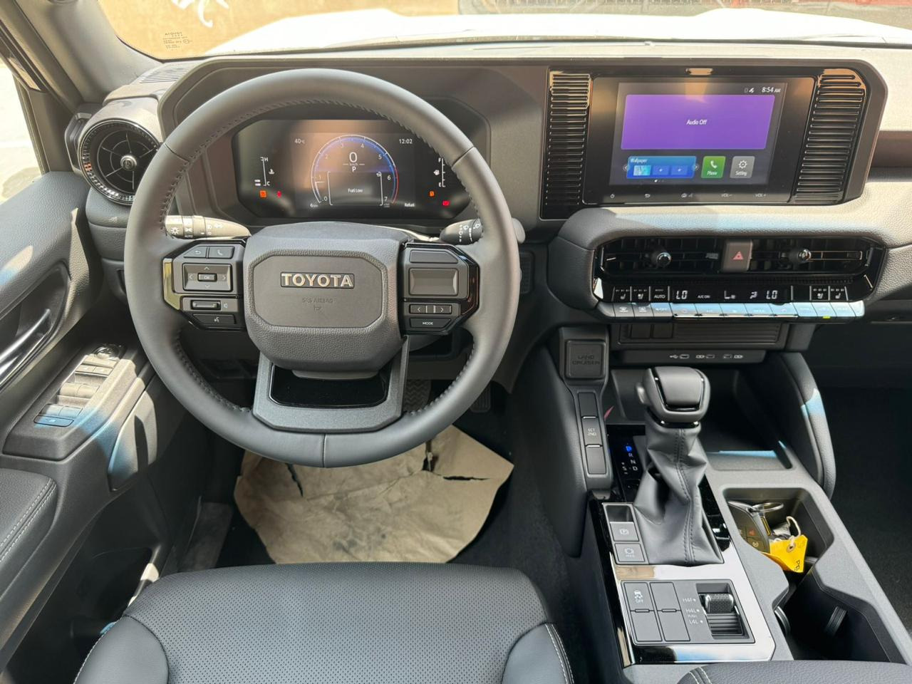 Toyota Prado - Легковий автомобіль: фото 5 Toyota Prado - Легковий автомобіль: фото 5