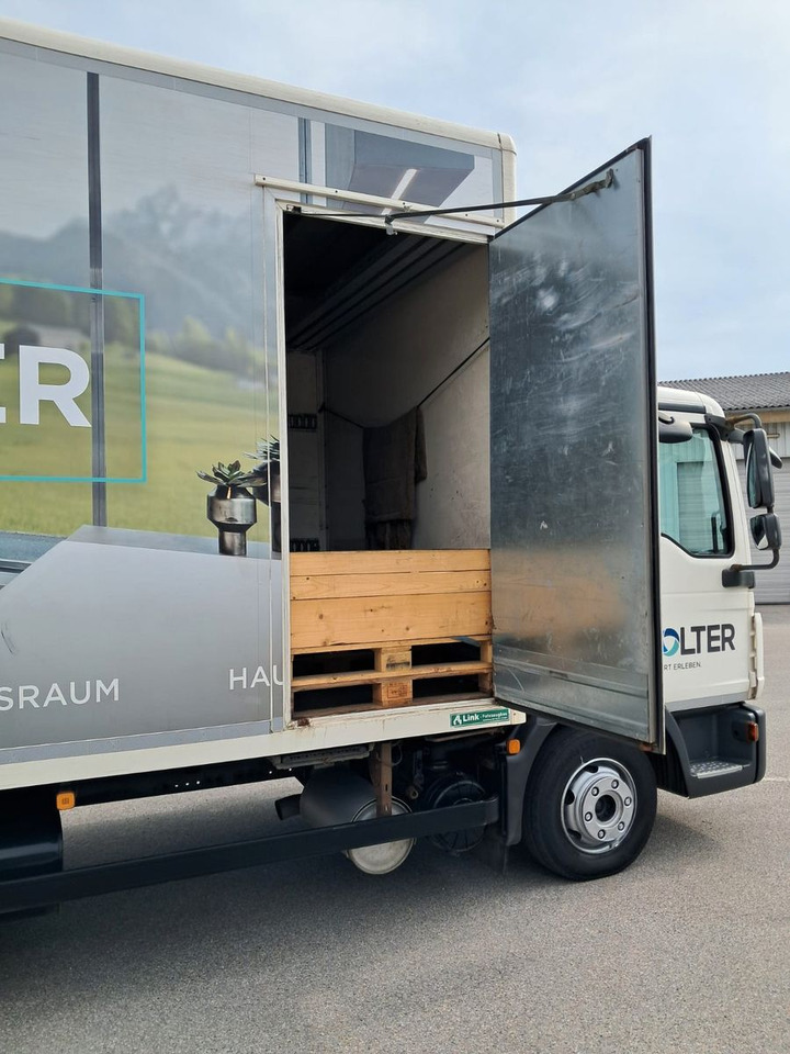 MAN TGL 8.180 Koffer mit LBW | Klima | Diff. | Tempo - Вантажівка з закритим кузовом: фото 5 MAN TGL 8.180 Koffer mit LBW | Klima | Diff. | Tempo - Вантажівка з закритим кузовом: фото 5