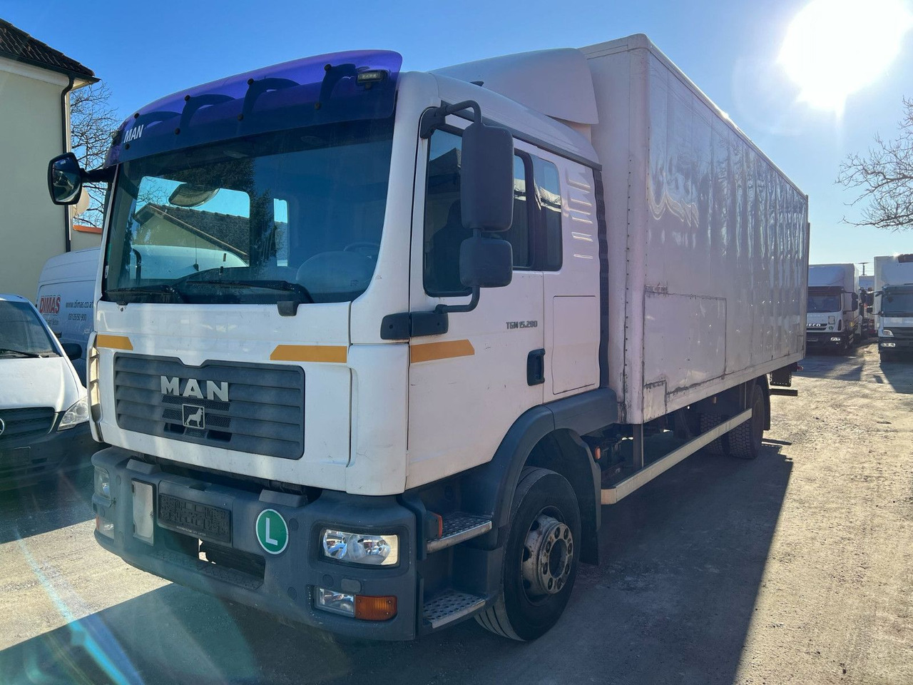 MAN TGM 15:280 4x2 BL - Вантажівка з закритим кузовом: фото 2 MAN TGM 15:280 4x2 BL - Вантажівка з закритим кузовом: фото 2