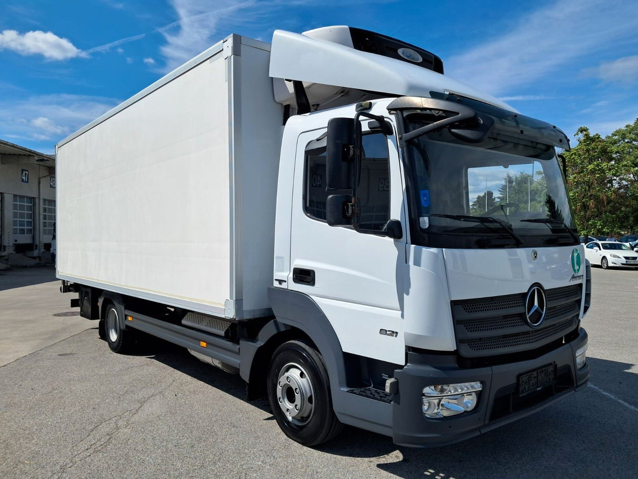Mercedes-Benz Atego 8.21 Kühlkoffer LBW | Klima | Tempo | Dif - Рефрижератор вантажівка: фото 2 Mercedes-Benz Atego 8.21 Kühlkoffer LBW | Klima | Tempo | Dif - Рефрижератор вантажівка: фото 2