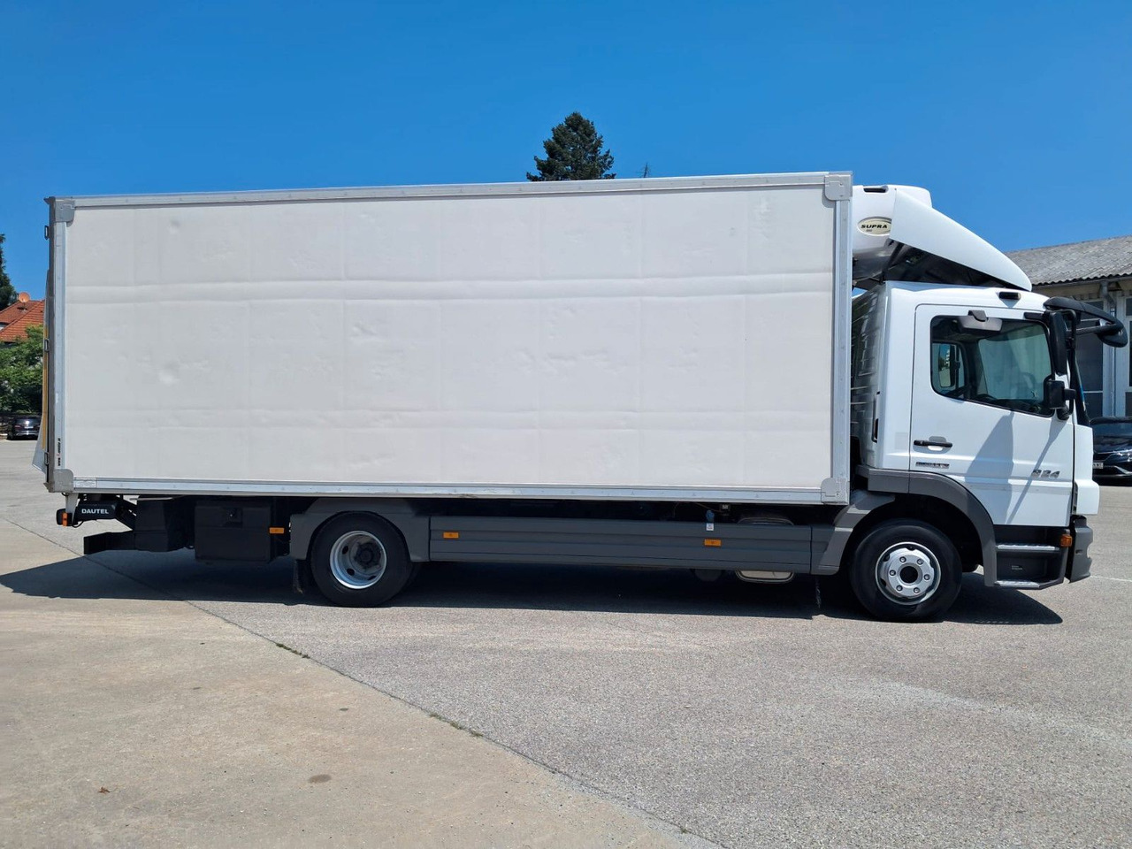 Mercedes-Benz Atego 824 Kühlkoffer | LBW | Klima | Diff - Рефрижератор вантажівка: фото 4 Mercedes-Benz Atego 824 Kühlkoffer | LBW | Klima | Diff - Рефрижератор вантажівка: фото 4