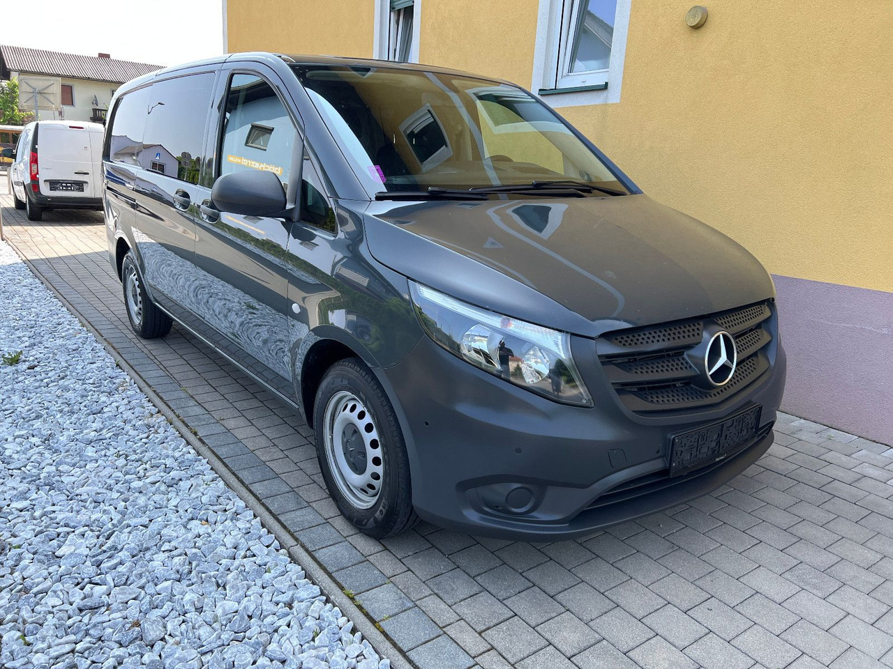 Mercedes-Benz Vito 114 lang | Klima | Schiebetür | Tempomat - Вантажопасажирський фургон: фото 2 Mercedes-Benz Vito 114 lang | Klima | Schiebetür | Tempomat - Вантажопасажирський фургон: фото 2