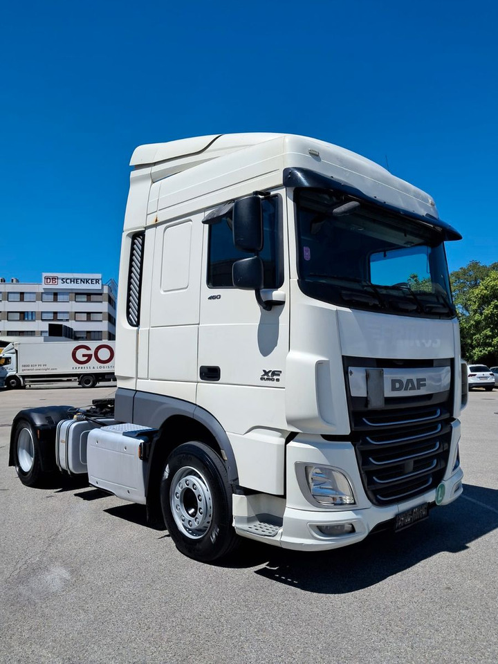 DAF XF 18.460 Schubboden | Klima | Retarder | Differ - Тягач: фото 2 DAF XF 18.460 Schubboden | Klima | Retarder | Differ - Тягач: фото 2